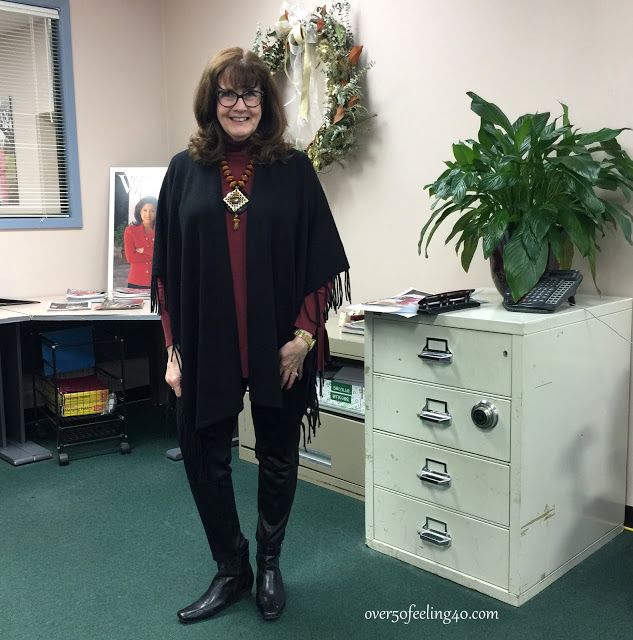 Fashion Over 50 Style Tip: How I Wear My Faux Leather Leggings