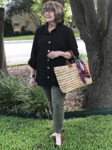Styling a Soft Surroundings black tunic for summer on Over 50 Feeling 40