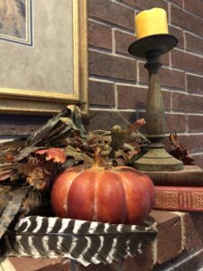 Pamela Lutrell's autumn decorations