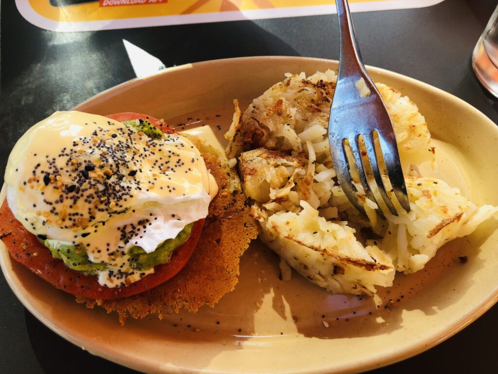 Brunch at Snooze on Over 50 Feeling 40
